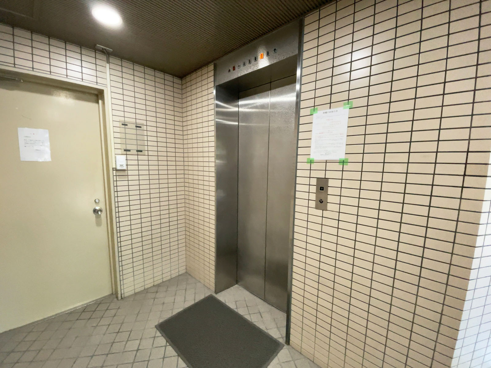 エレベーター