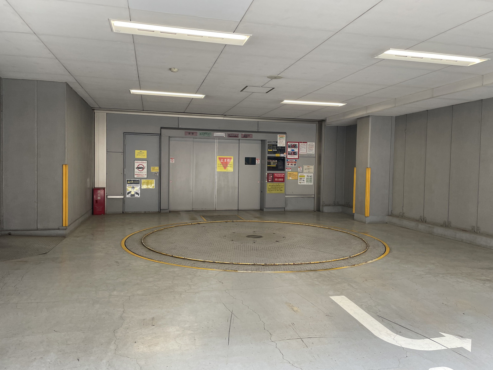駐車場