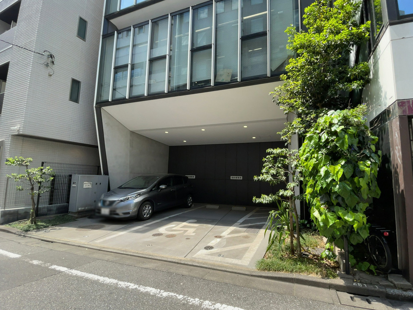 駐車場