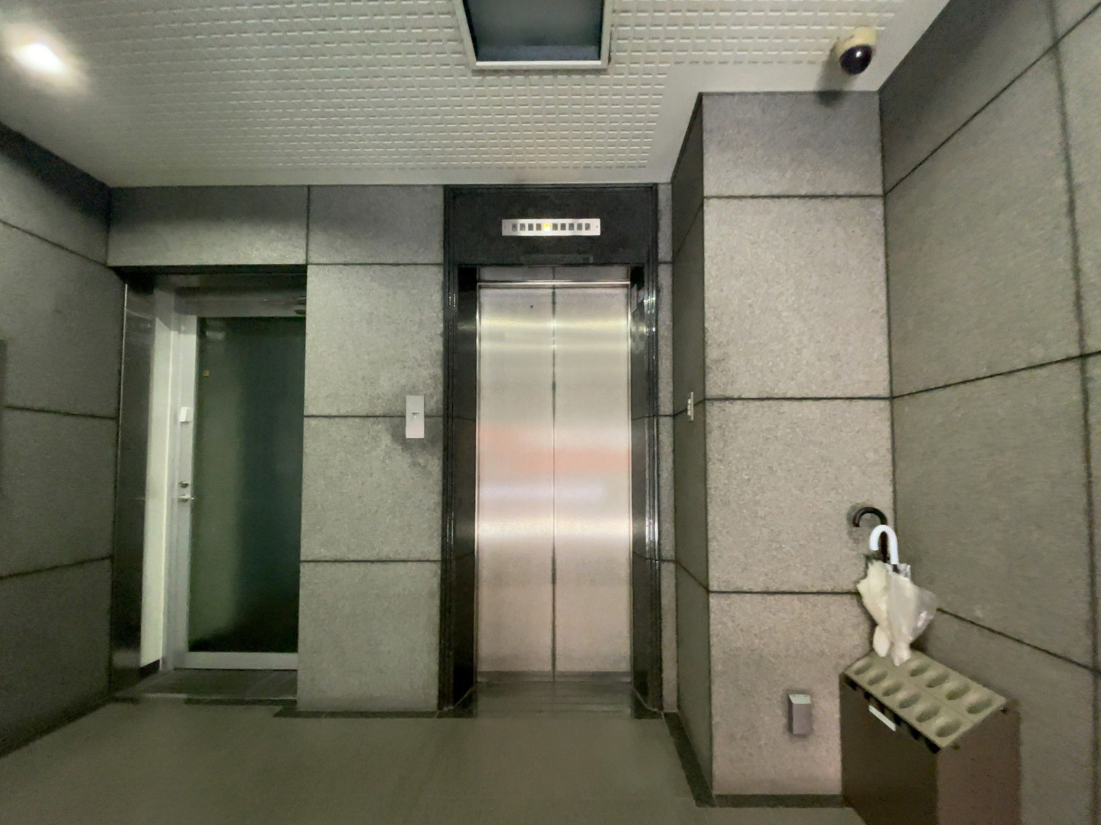 エレベーター