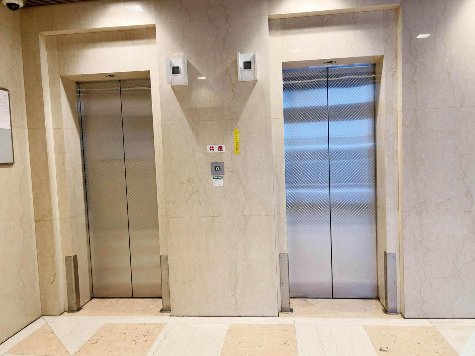 エレベーター