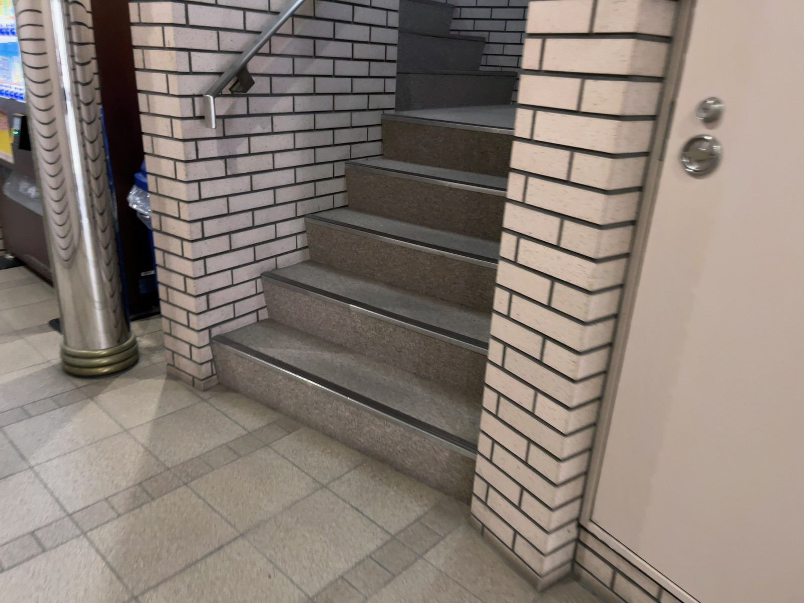 内階段