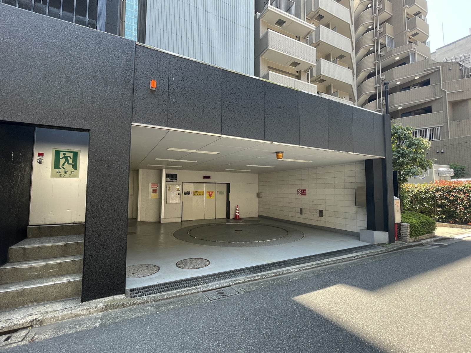 駐車場
