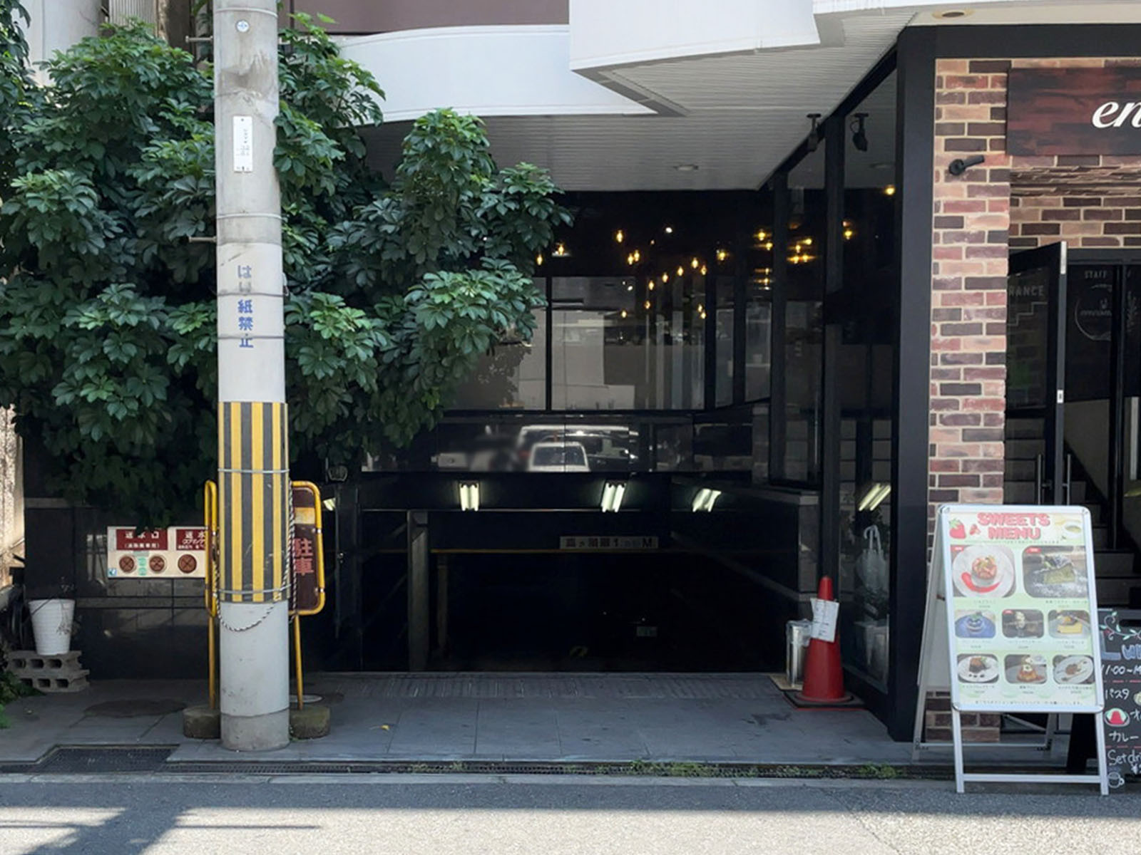 駐車場