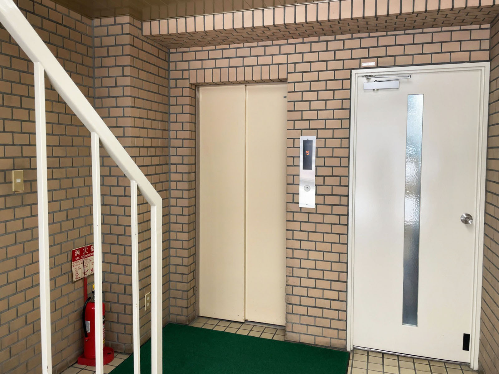 エレベーター