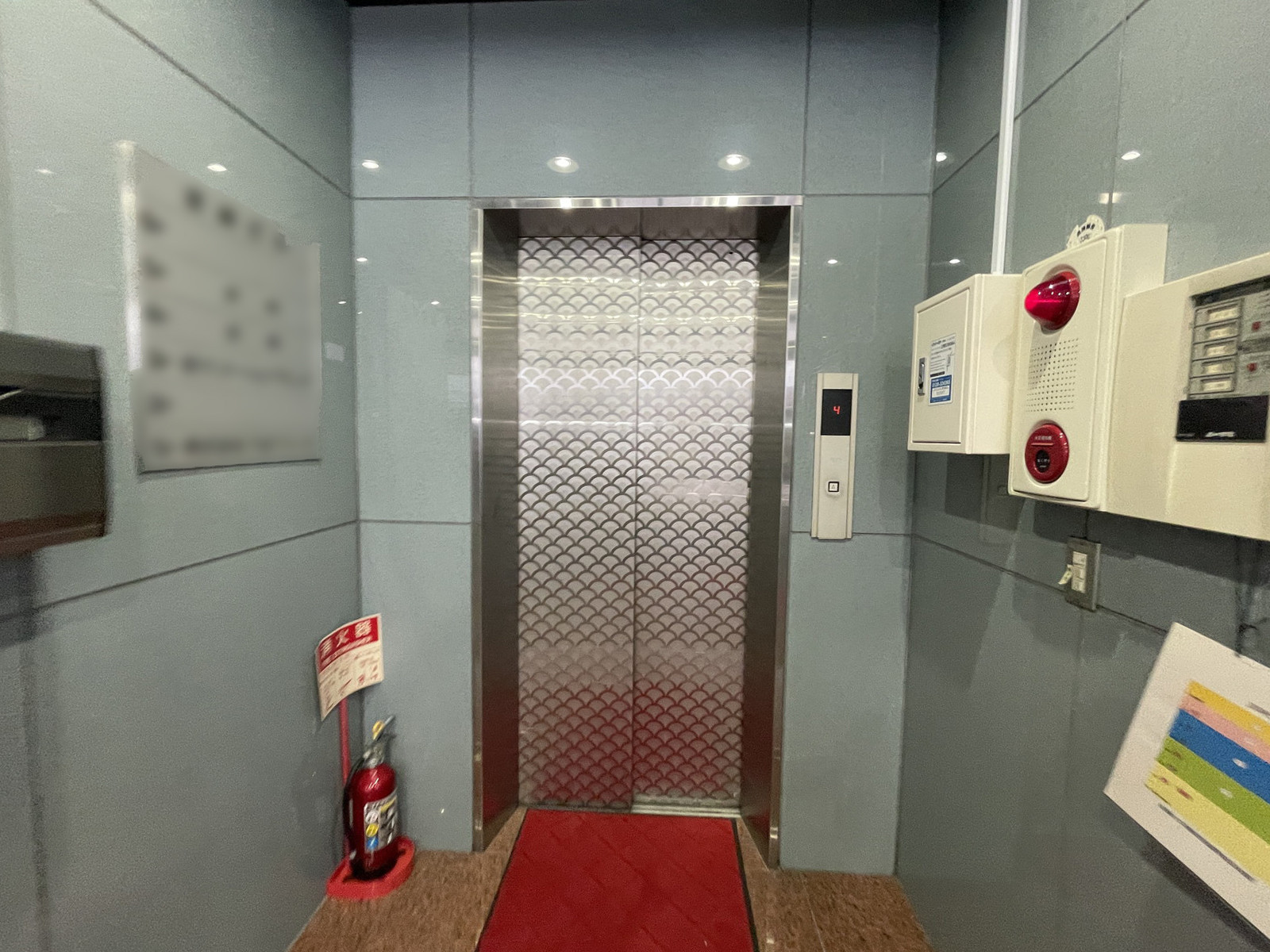 エレベーター(1基)