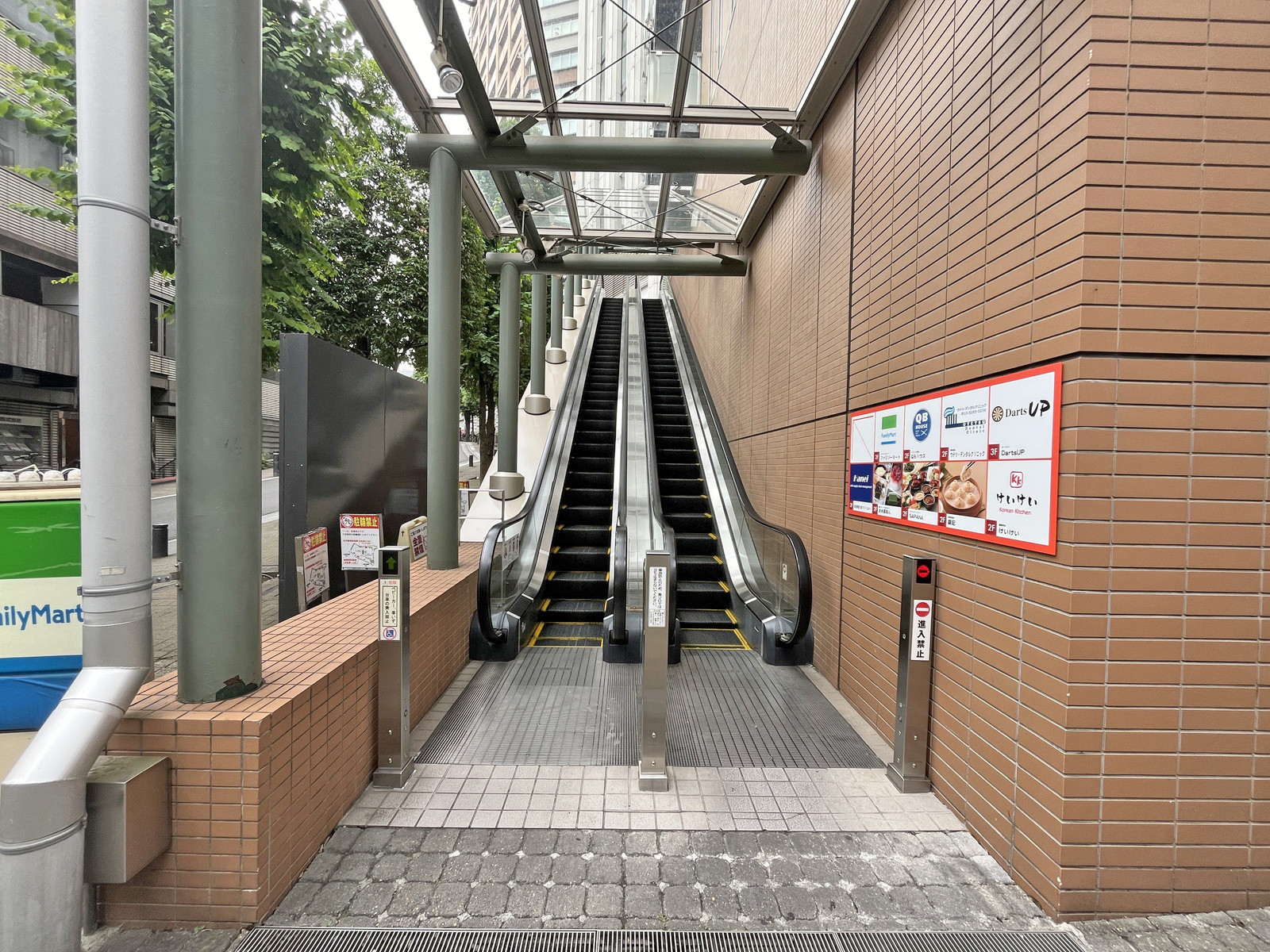 エスカレーター