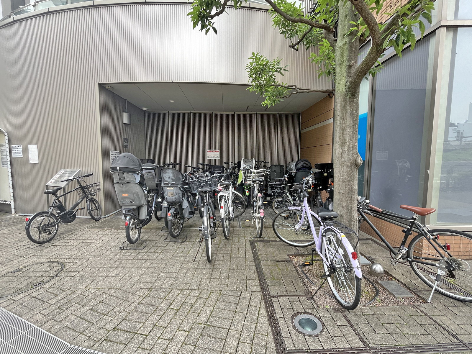 駐輪場