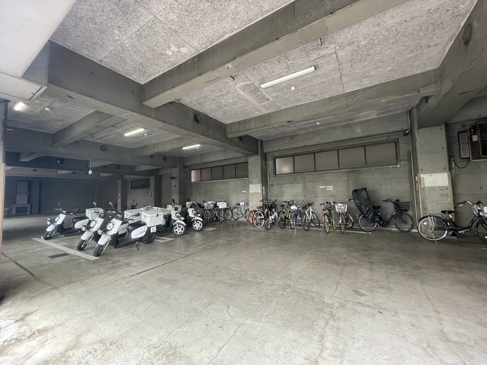 駐車場