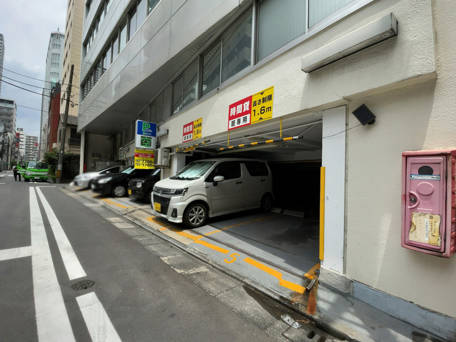 駐車場