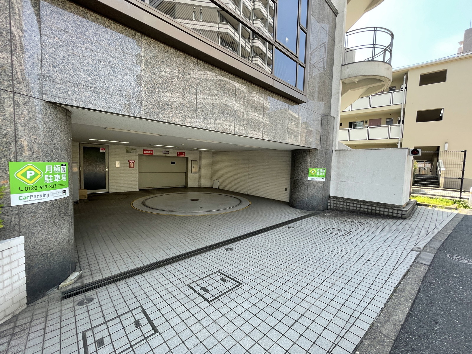 駐車場