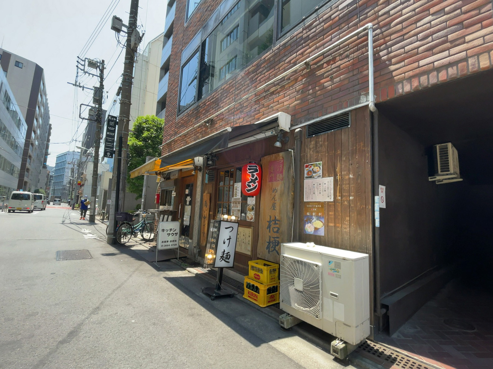 1階の飲食店