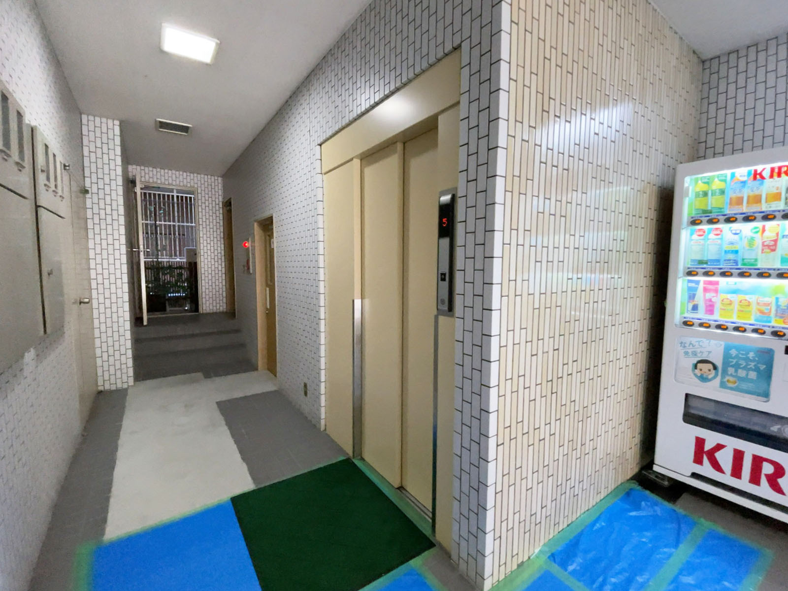 エレベーター