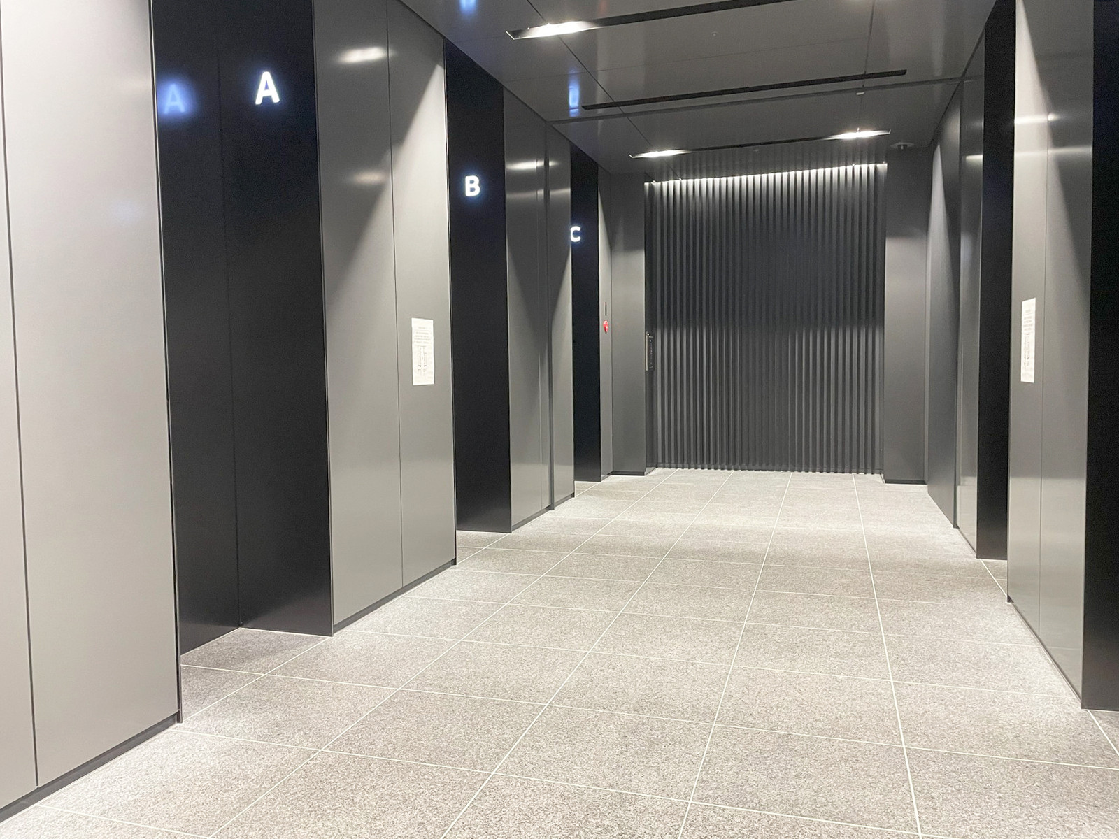 エレベーターホール