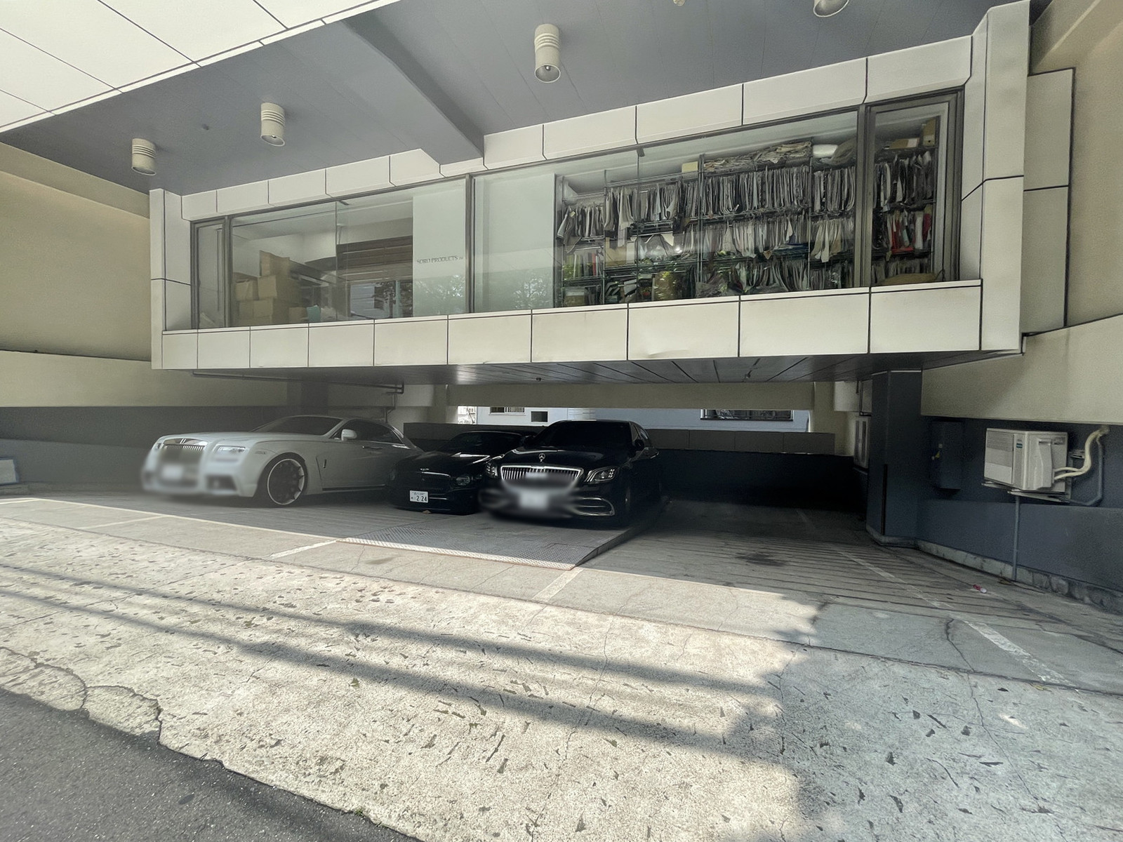 駐車場