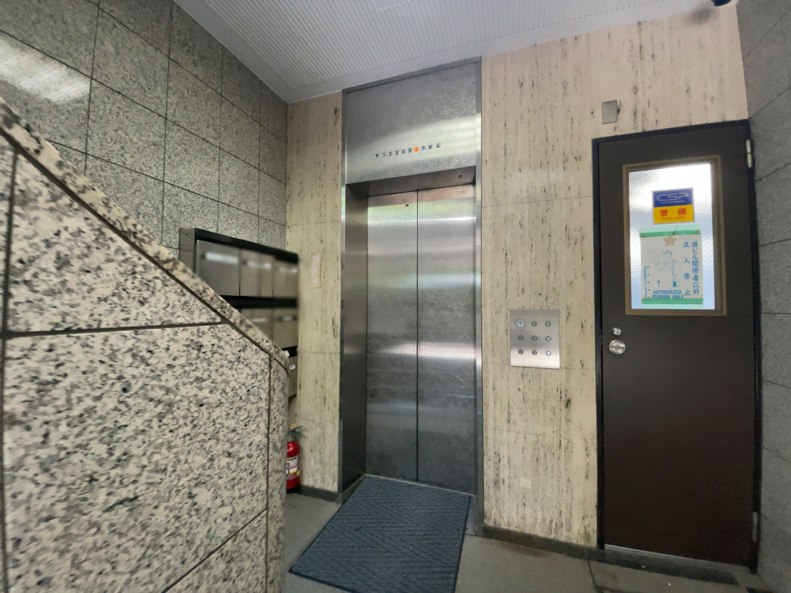 エレベーター