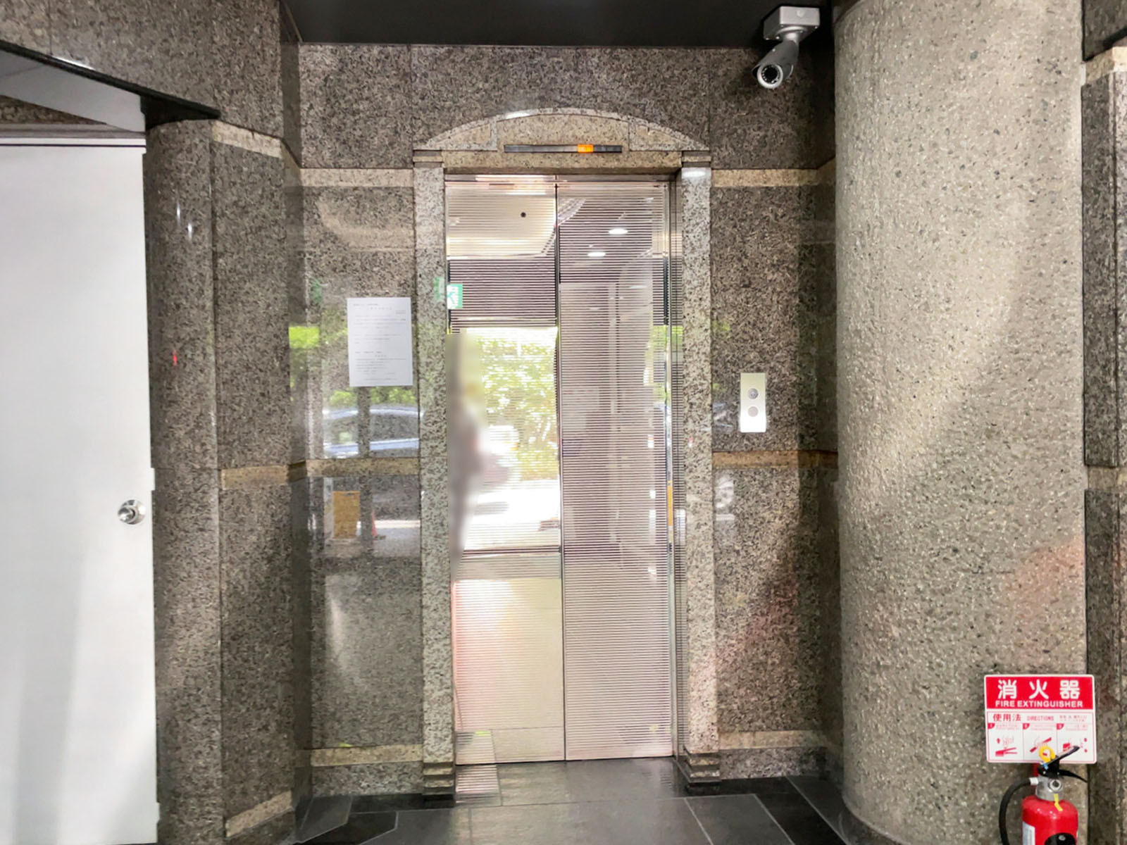 エレベーター