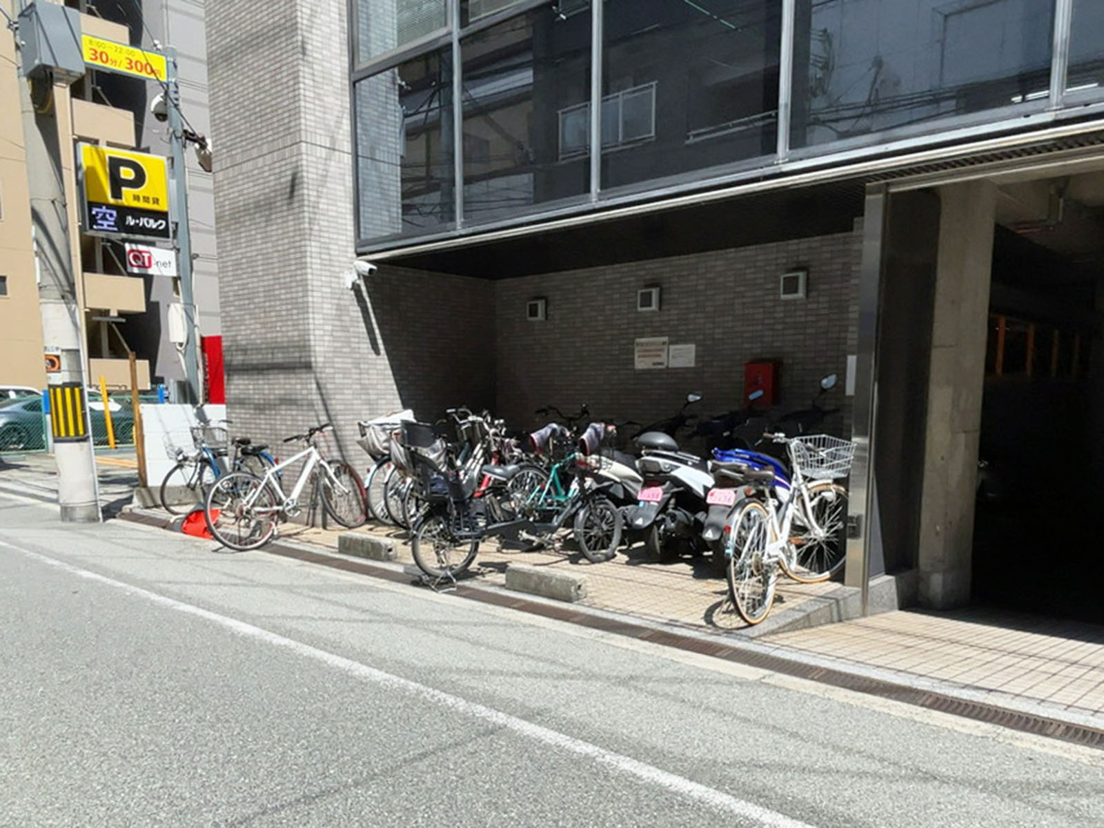 駐輪場