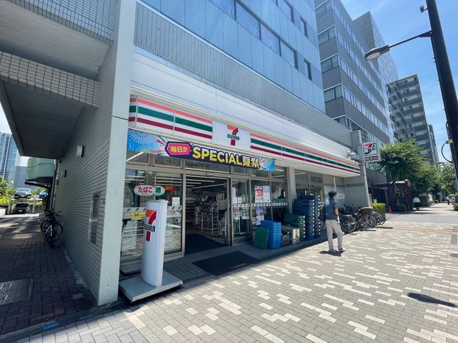 1階のセブンイレブン 港区港南2丁目店