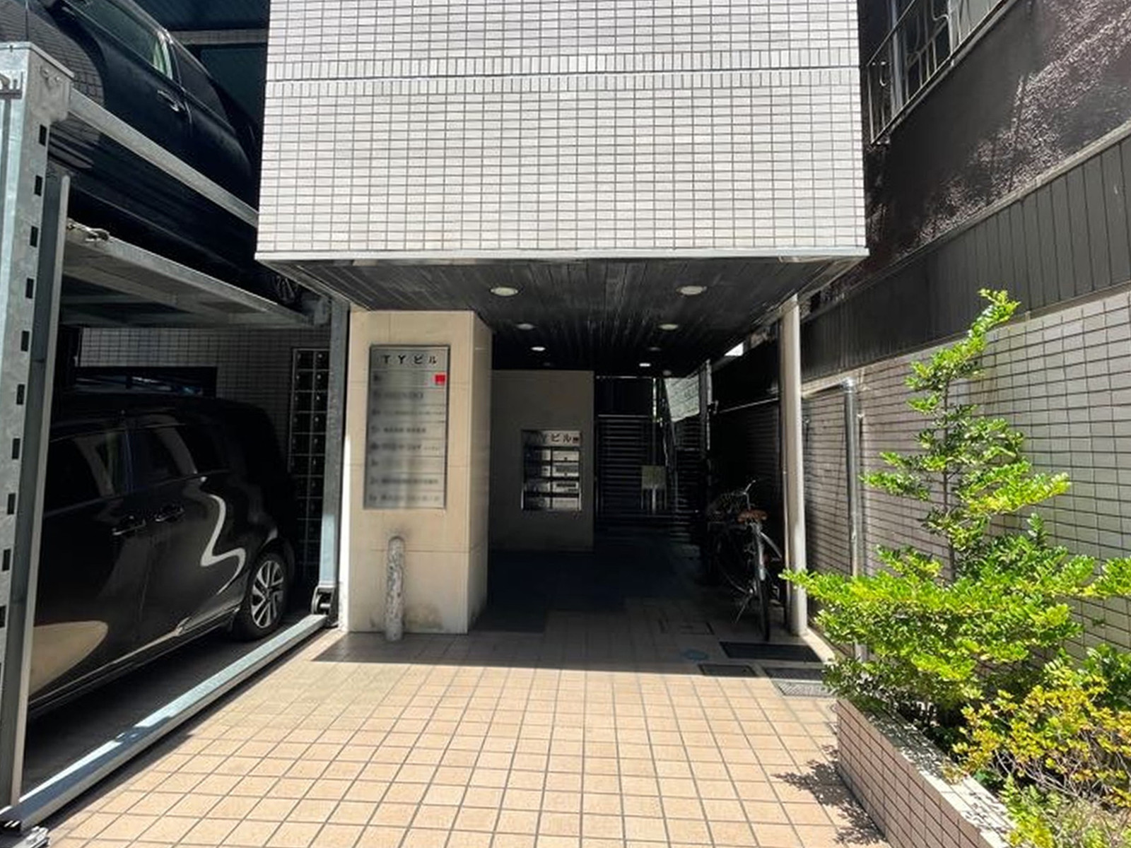 エントランスアプローチ