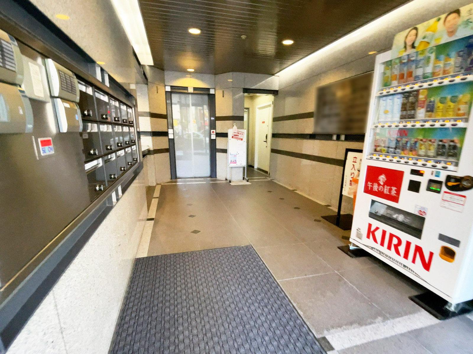 エントランス