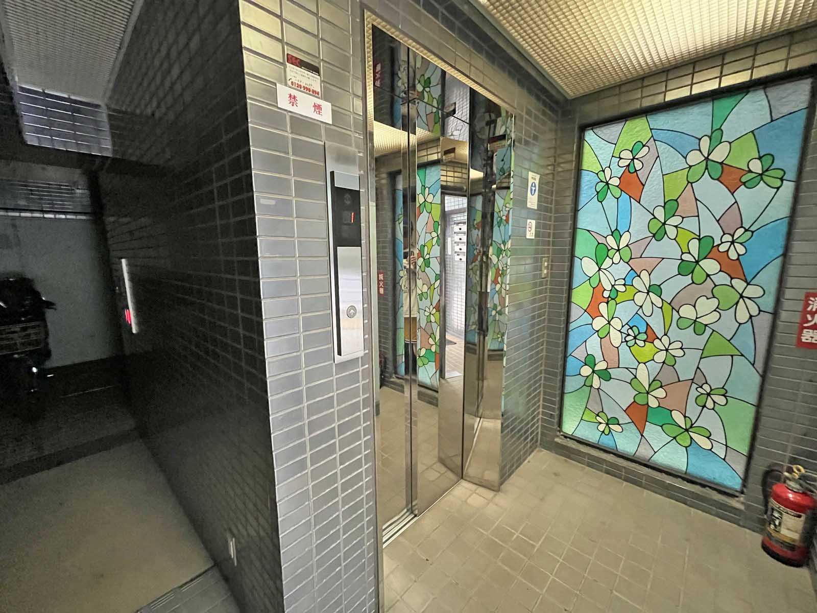 エレベーター