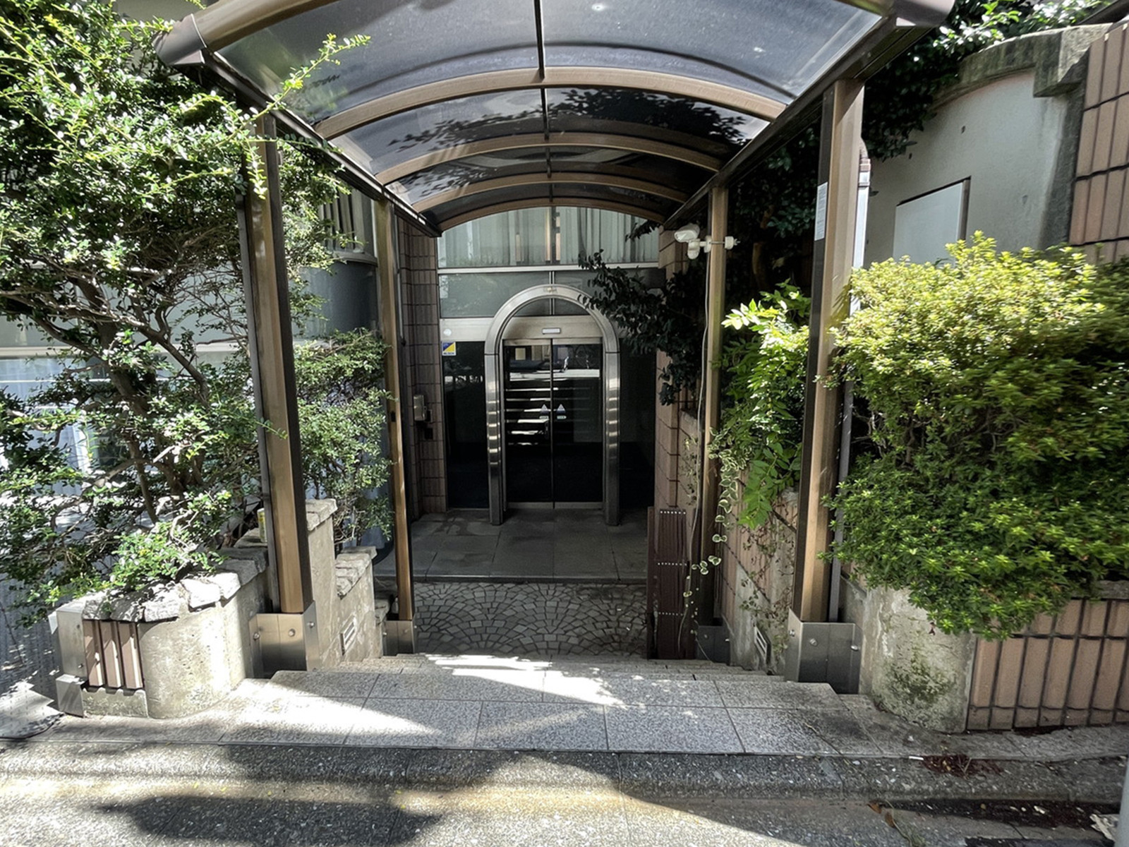 エントランスアプローチ