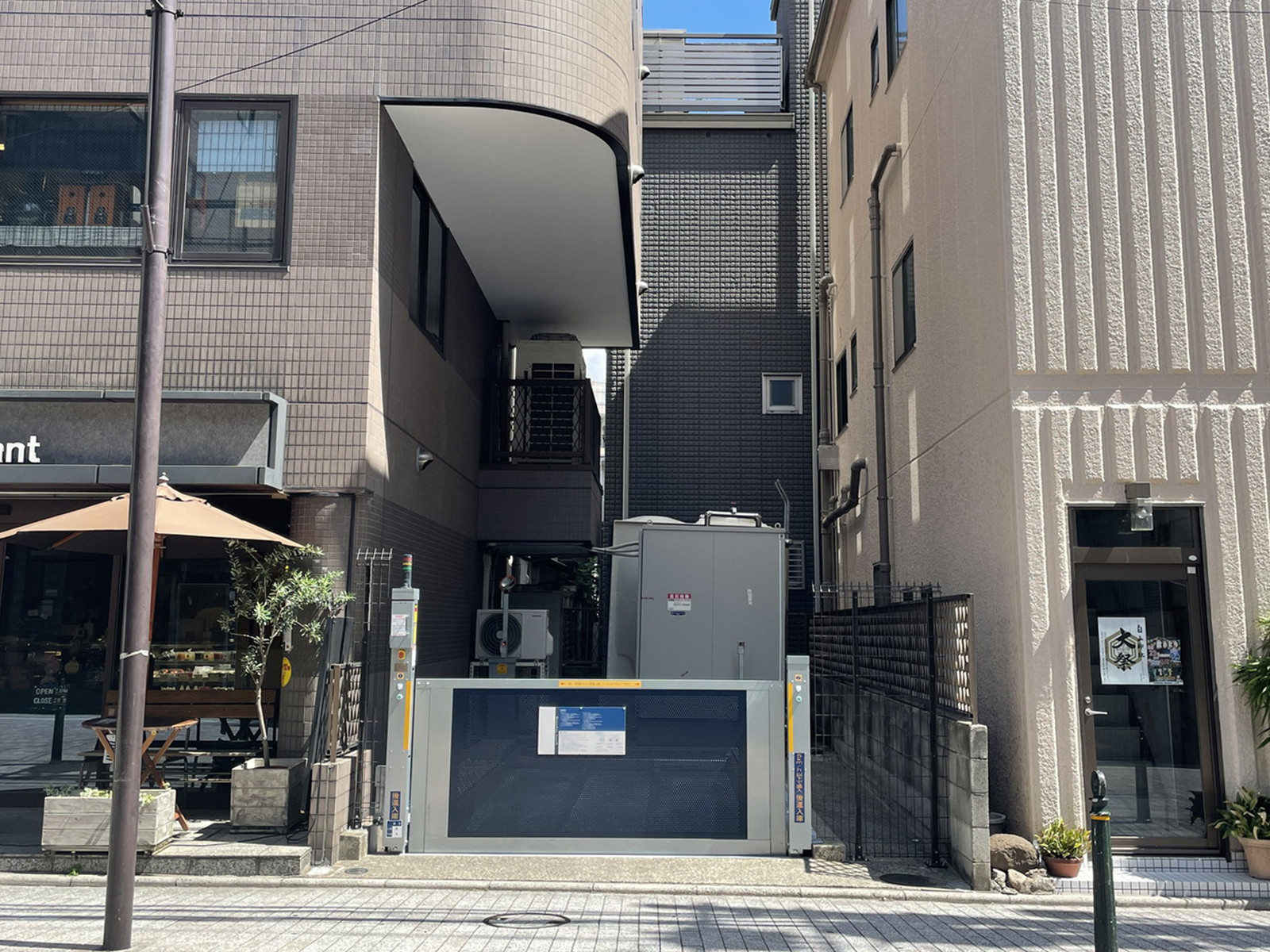 駐車場