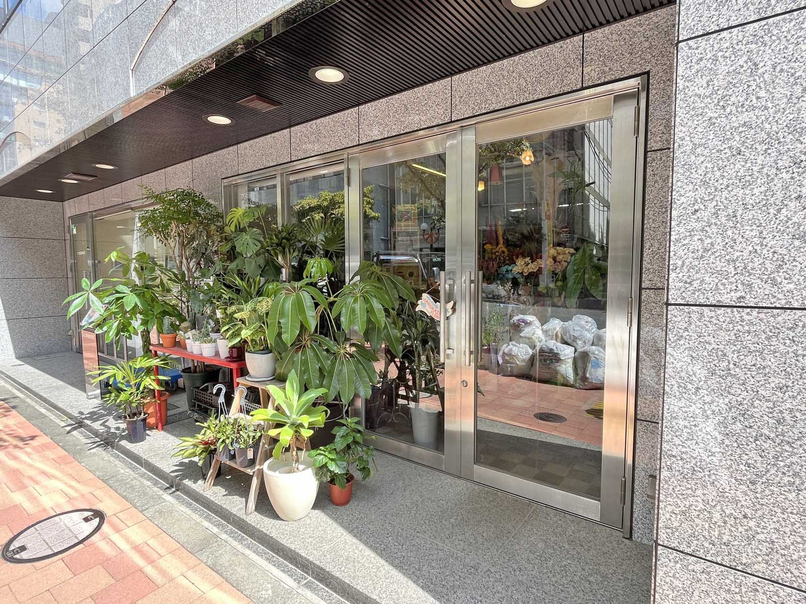 1階テナントの様子