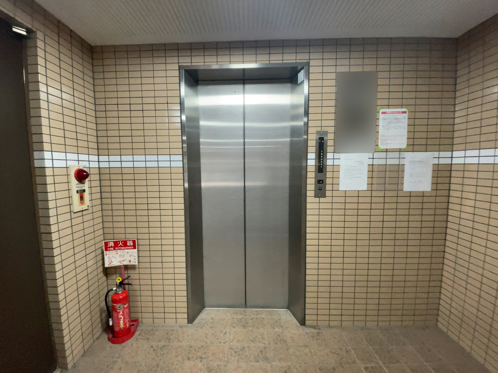 エレベーター