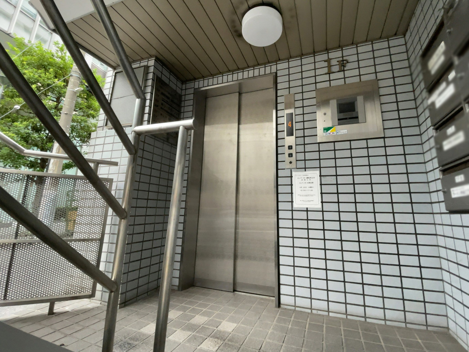エレベーター