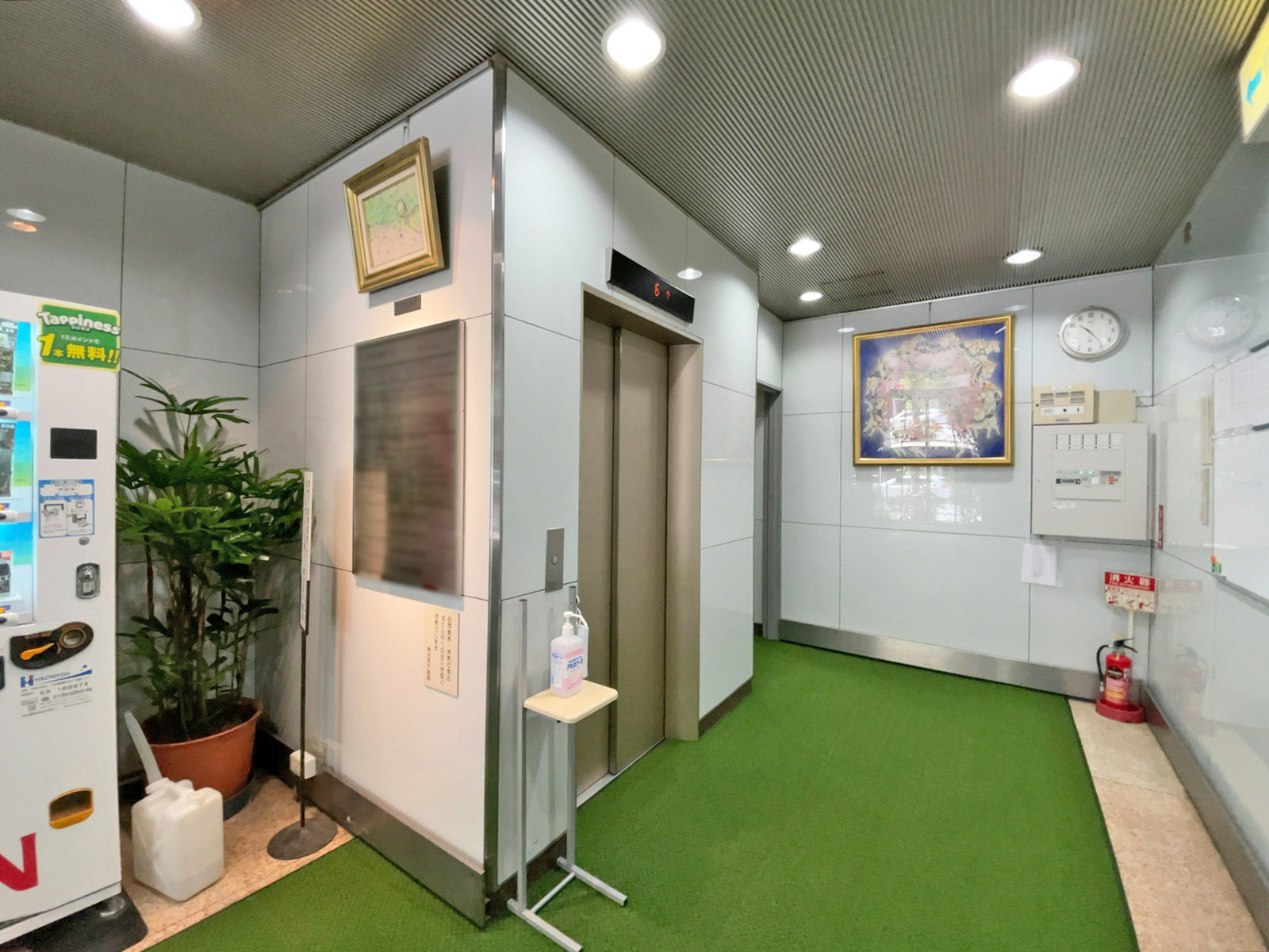 エレベーター（1基）