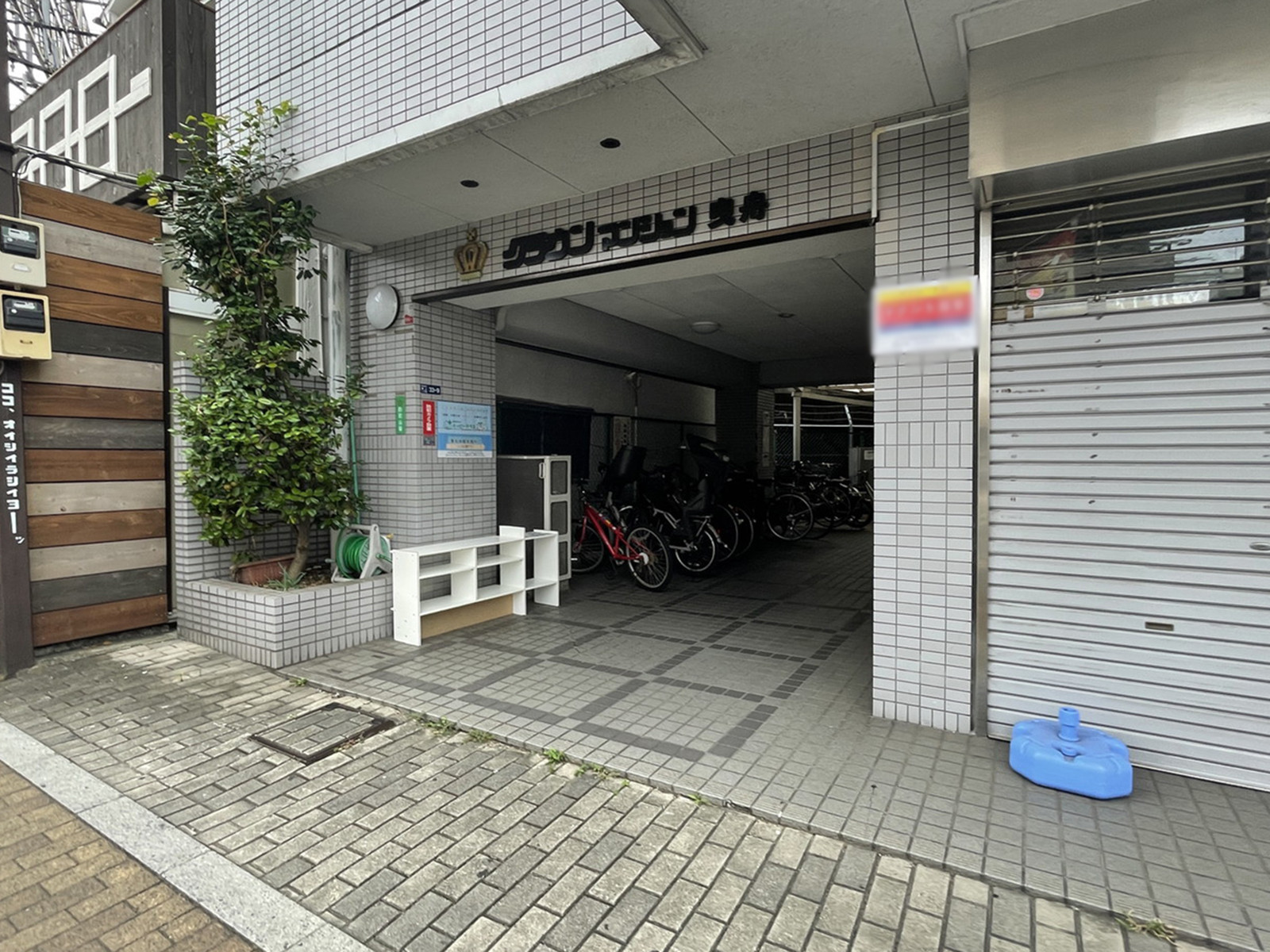 エントランスアプローチ