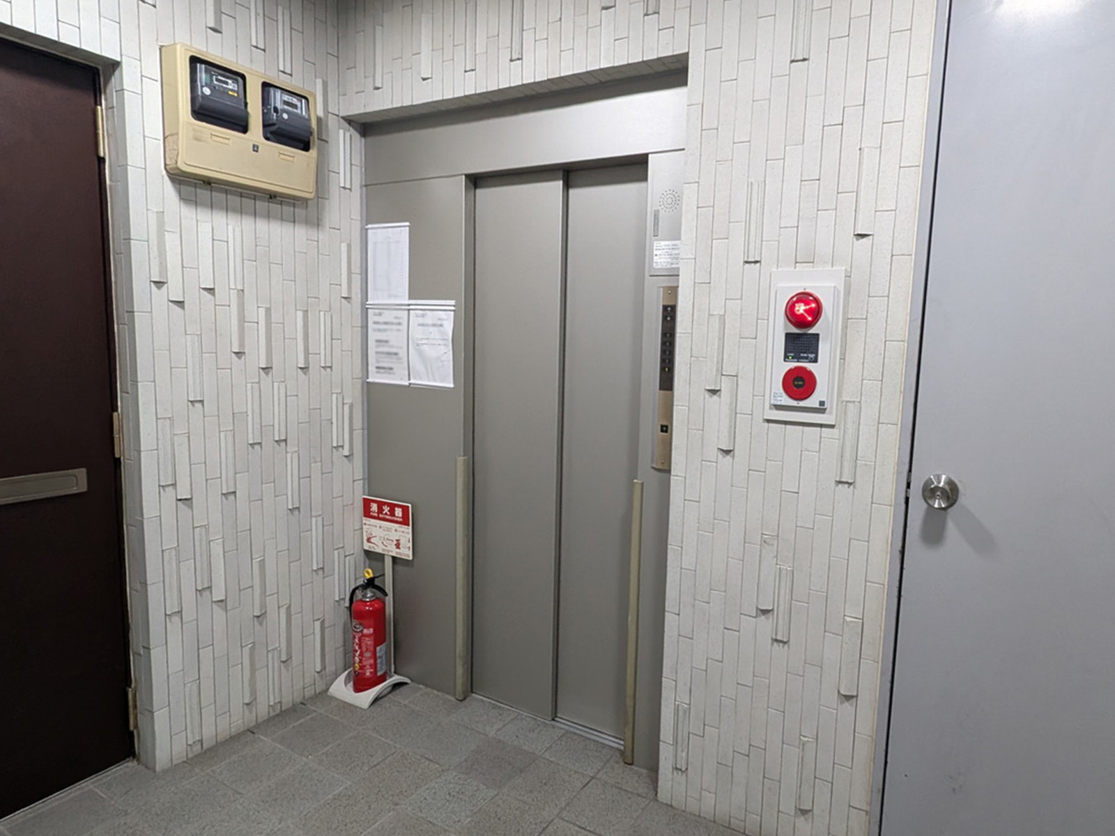 エレベーター
