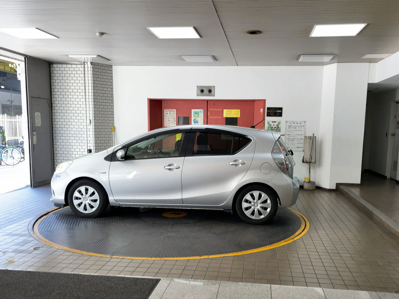 駐車場