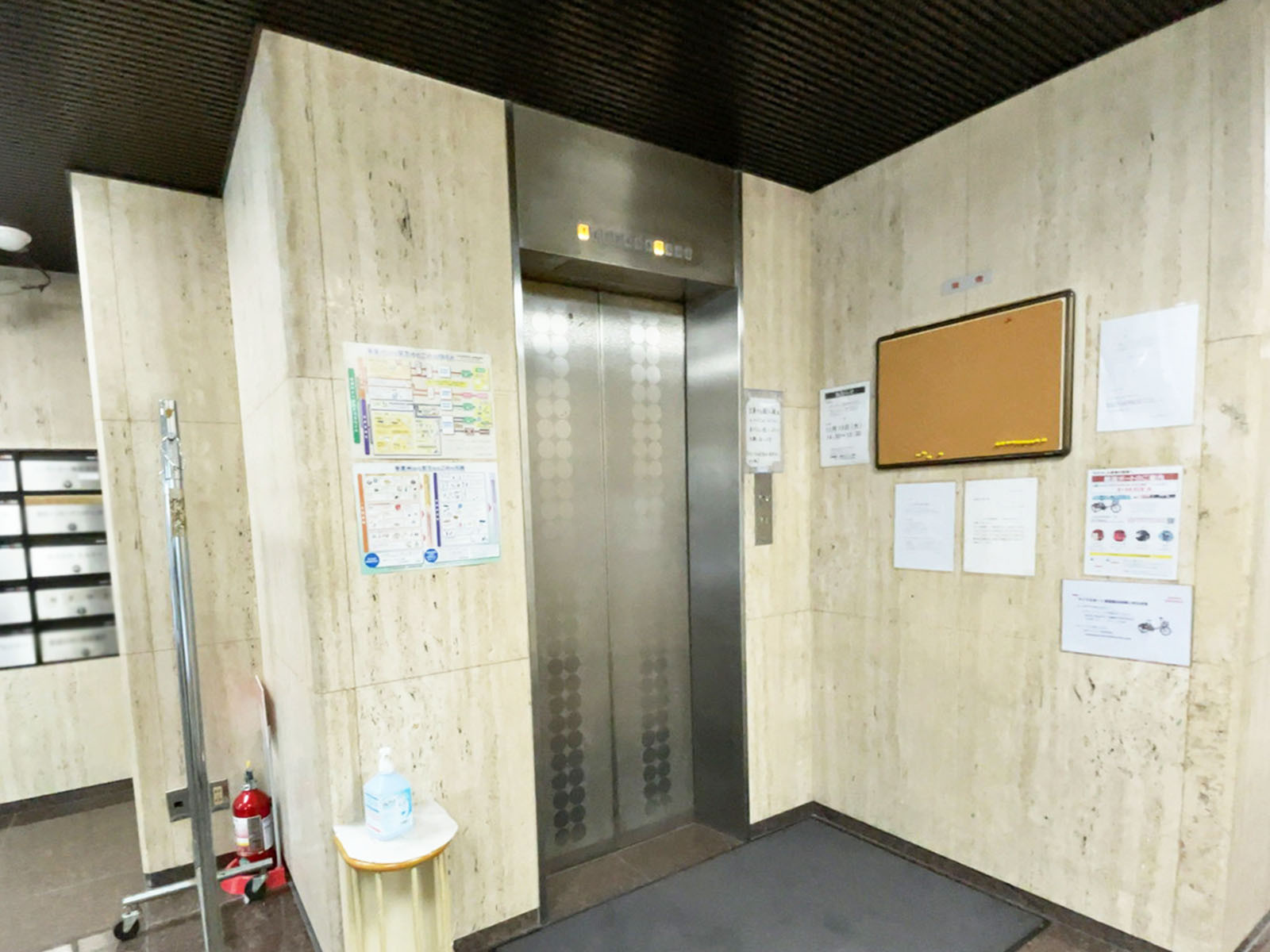 エレベーター