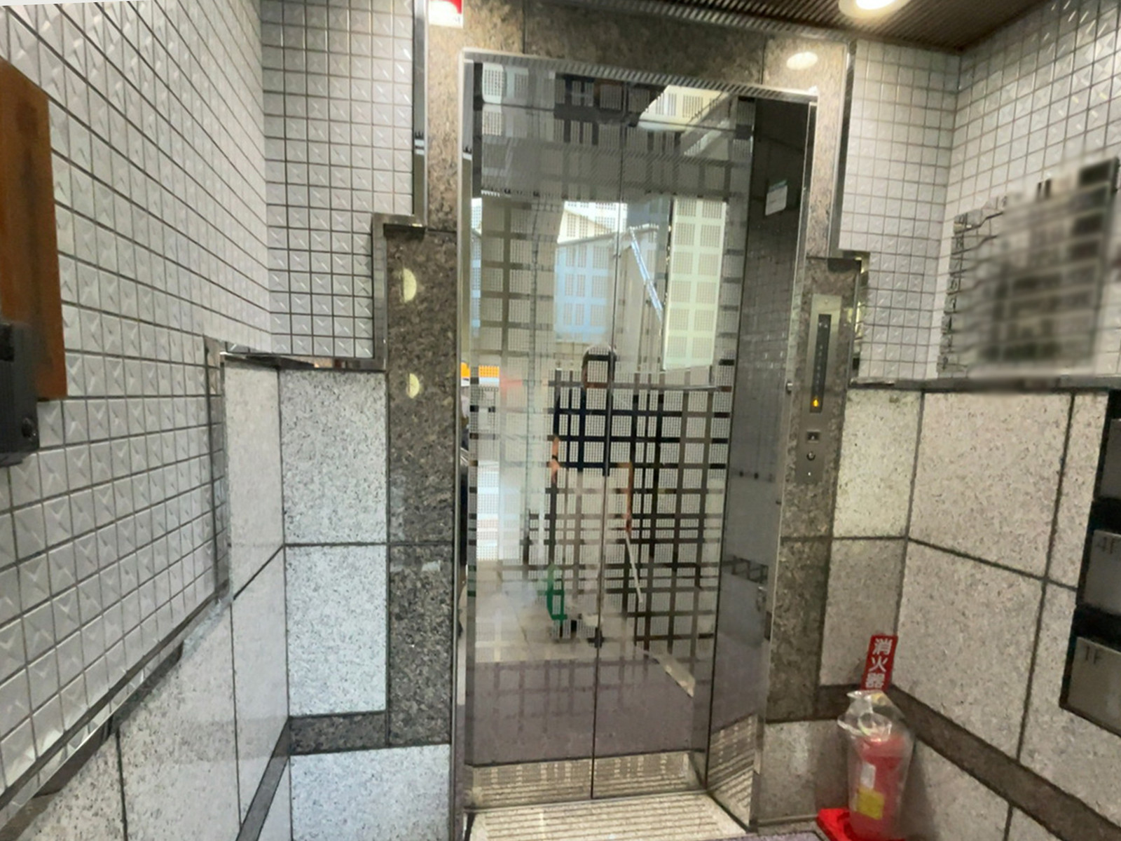 エレベーター