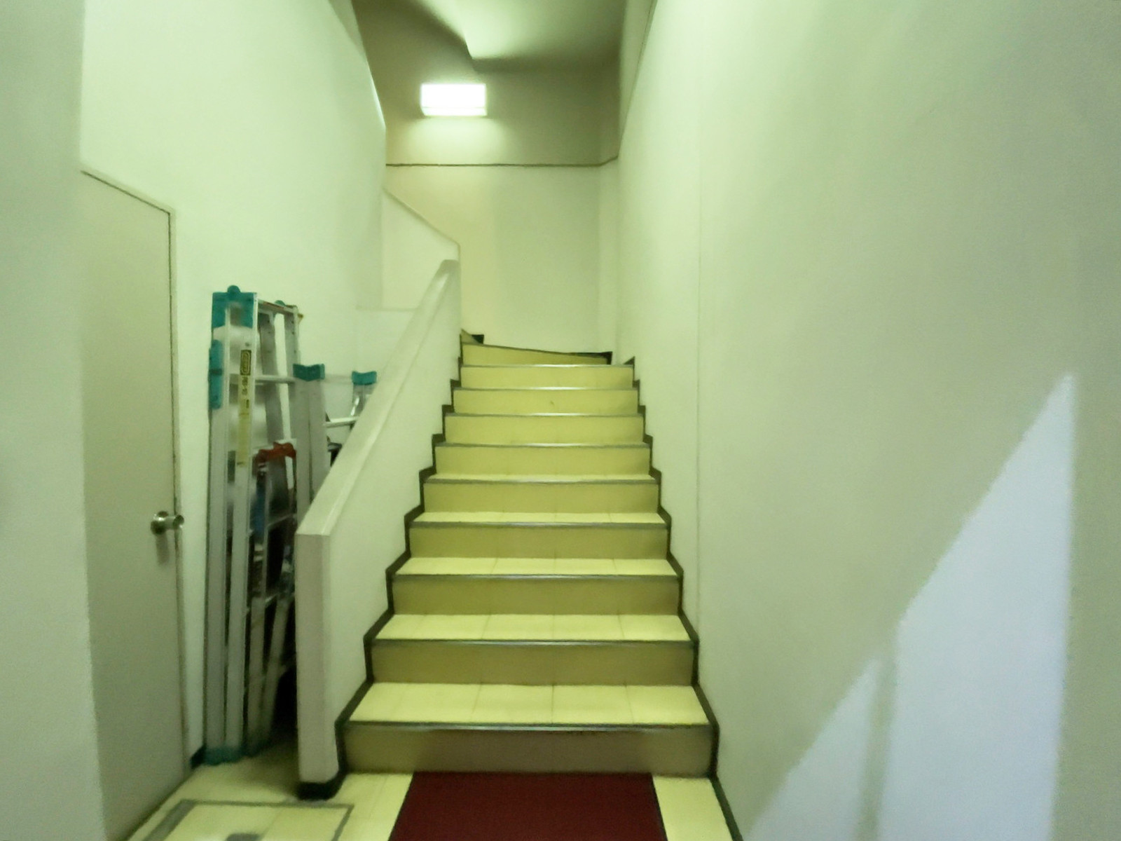 内階段