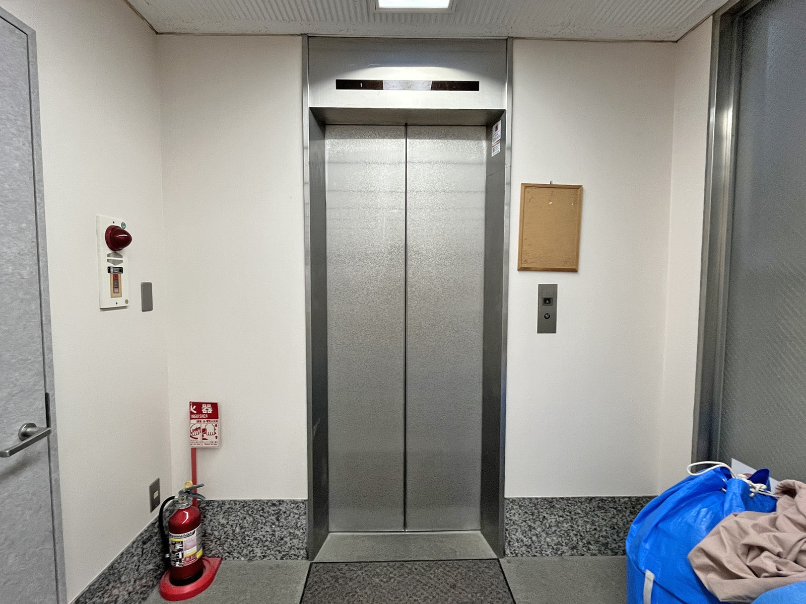 エレベーター