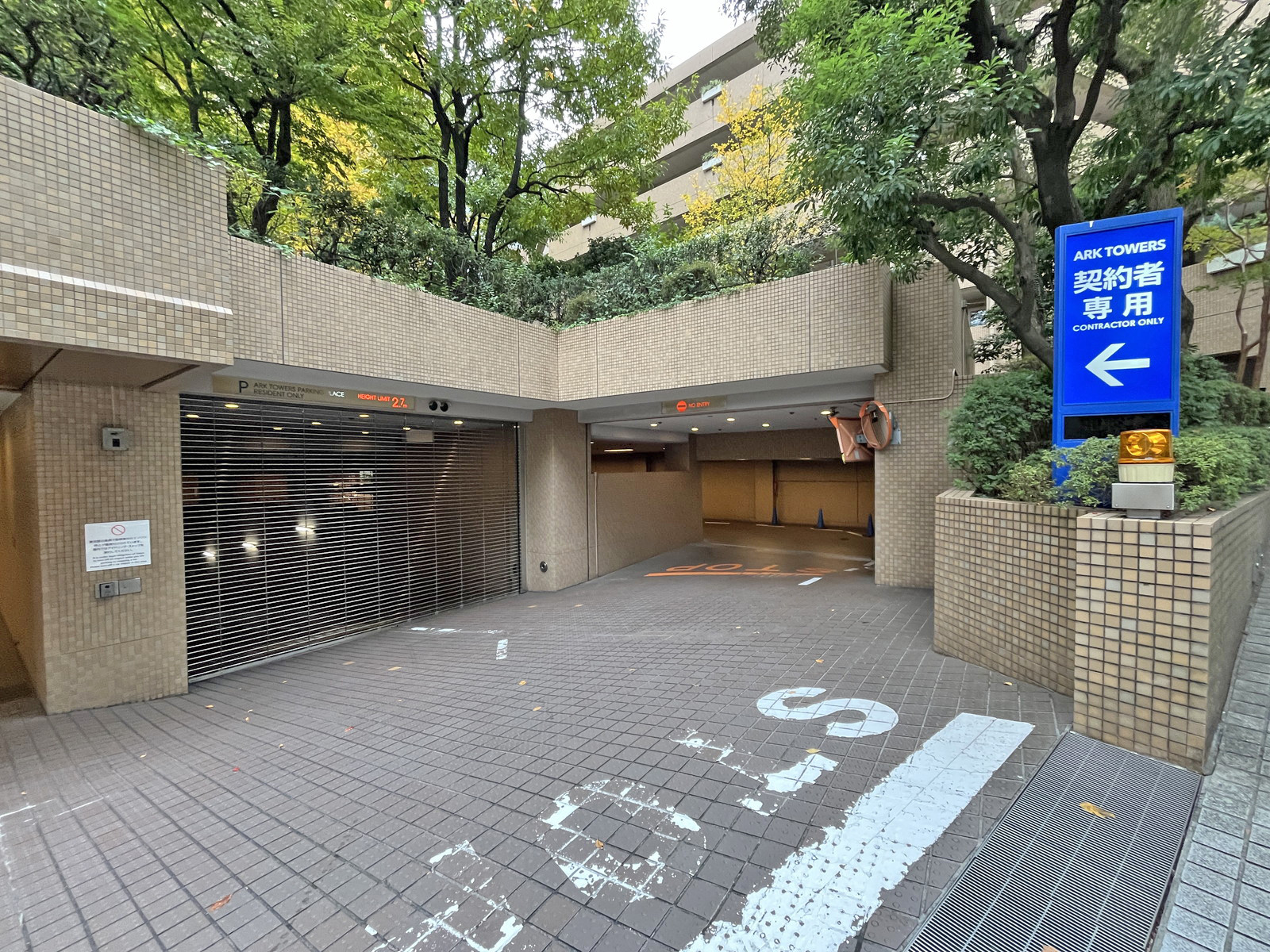 駐車場