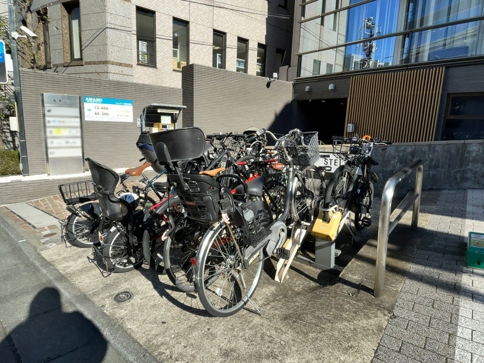駐輪場