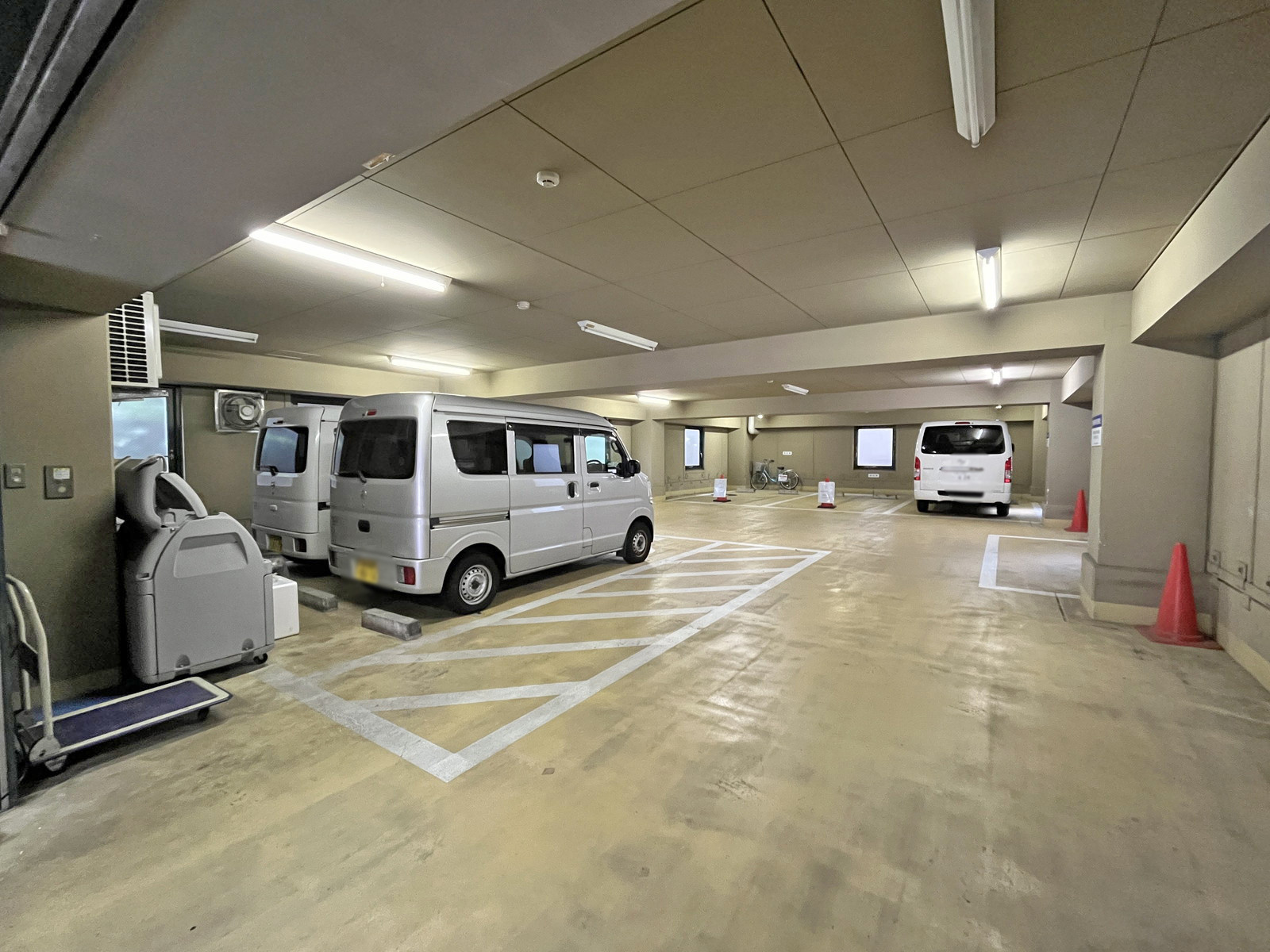 駐車場