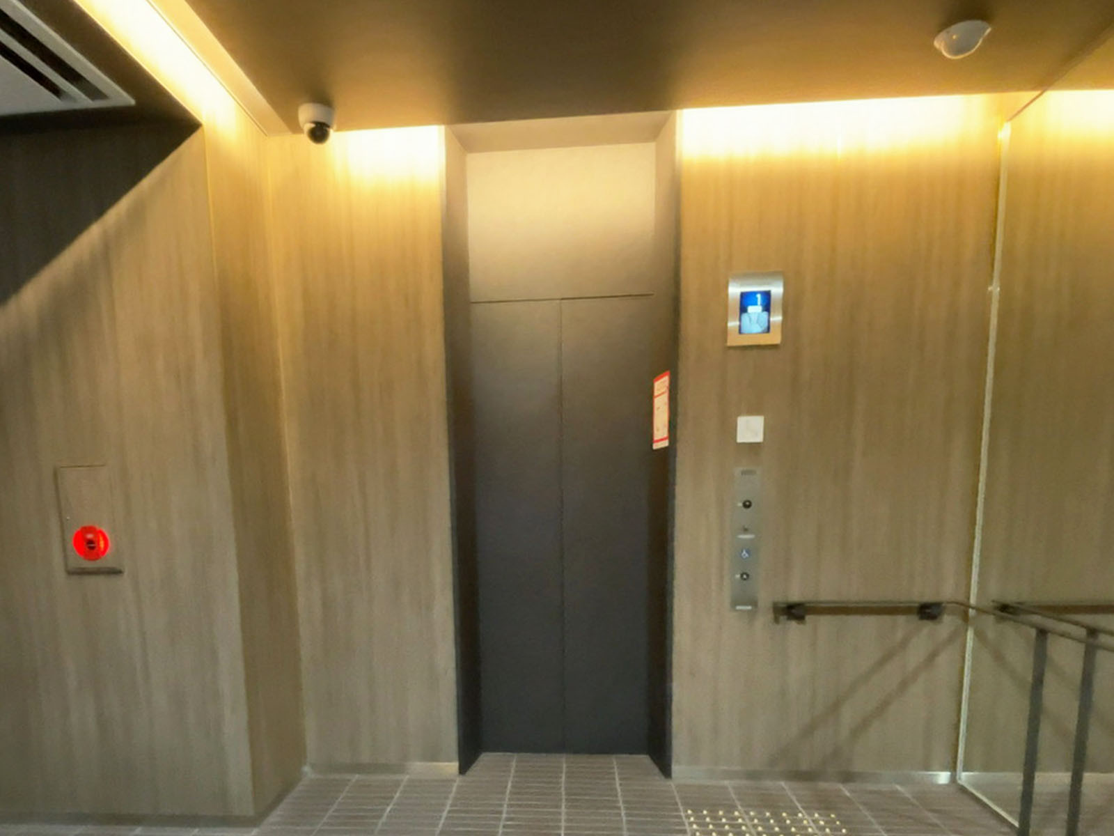 エレベーター