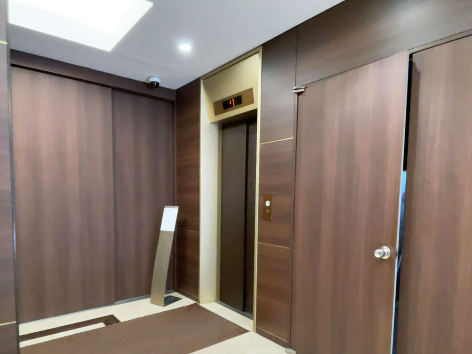 エレベーター