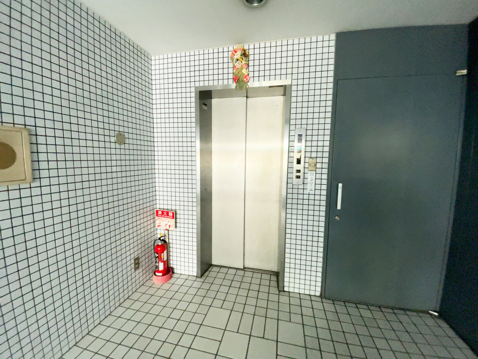 エレベーター