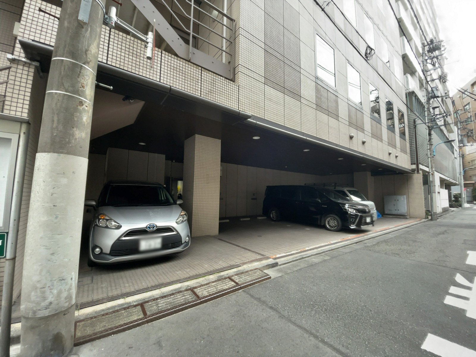 駐車場