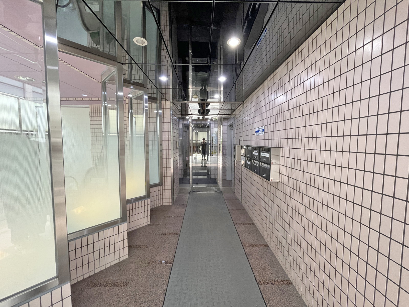 エントランス