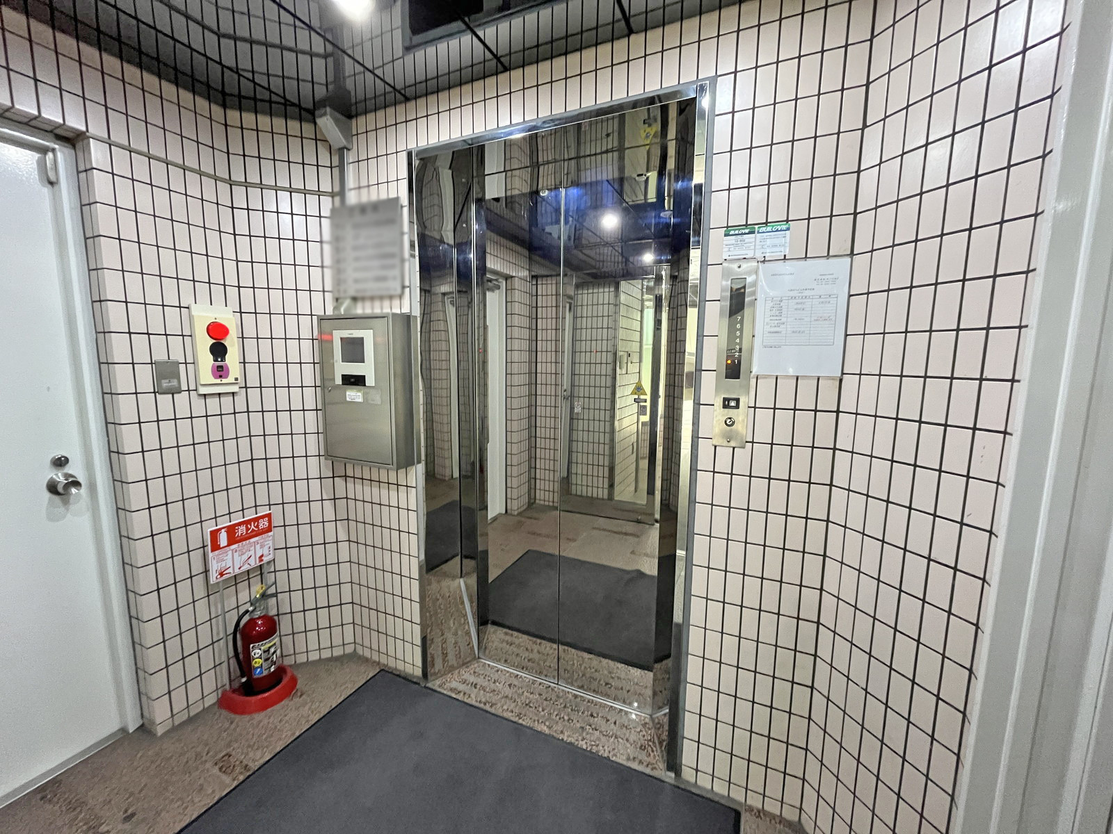 エレベーター
