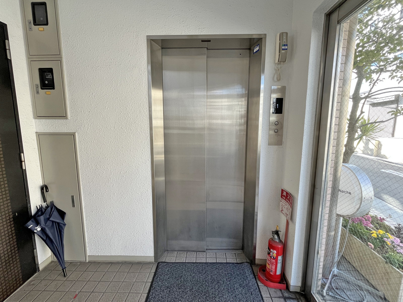 エレベーター