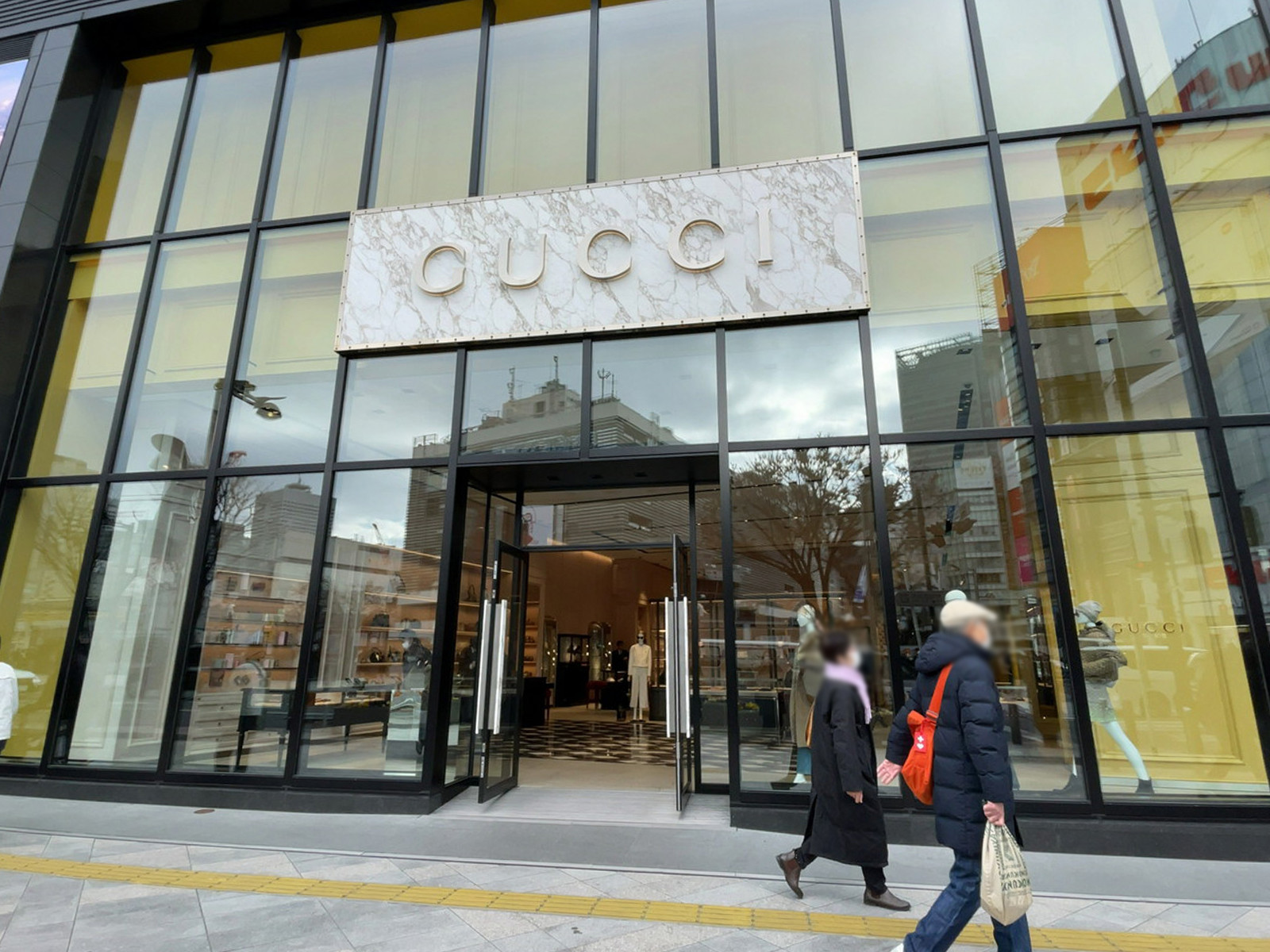 1階のGucci Shinjuku Flagship